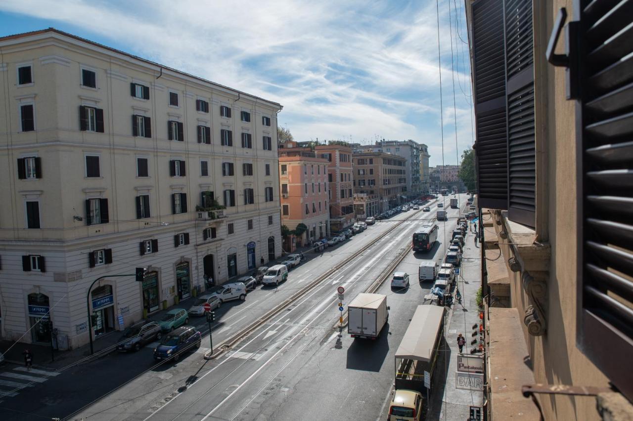 Dreams In Rome - Colosseum Apartment Екстериор снимка